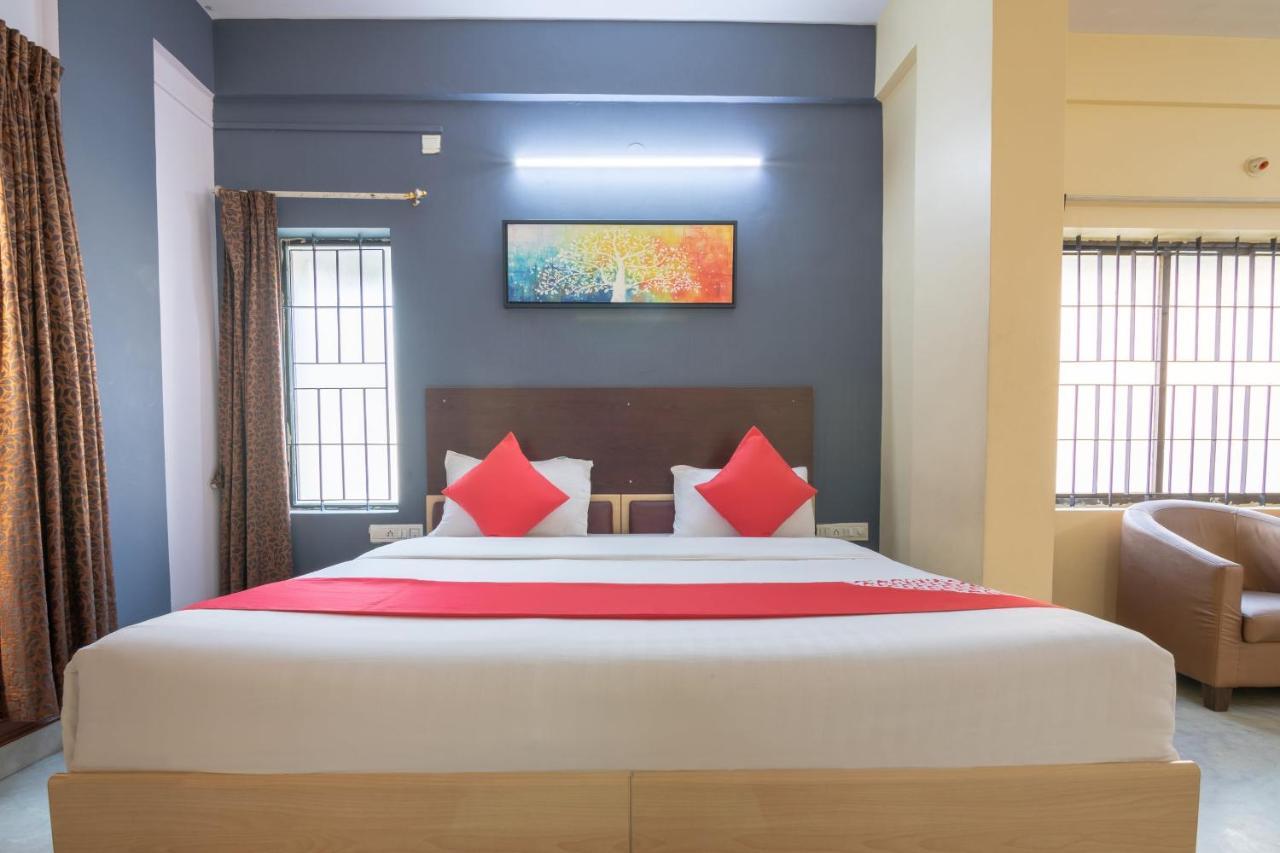 Capital O 5379 The Roy Grand Inns バンガロール エクステリア 写真