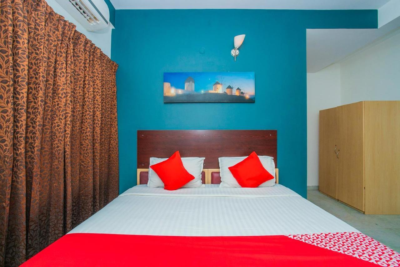 Capital O 5379 The Roy Grand Inns バンガロール エクステリア 写真